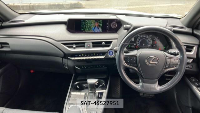 Lexus UX 2019-06 8550214-2