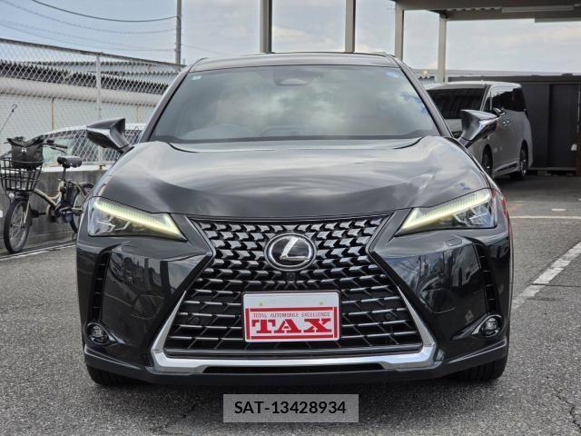 Lexus UX 2024-05 8550516-4