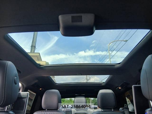 Mercedes Benz V-CLASS 2021-12 8545743-19
