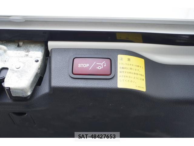 Mercedes Benz V-CLASS 2016-06 8552118-16