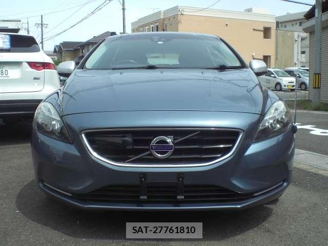 Volvo V40 2014-01 8546685-1