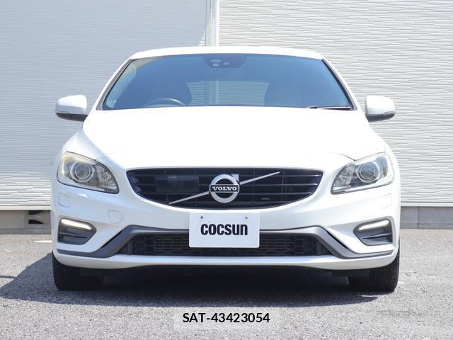 Volvo V60 2016-07 8545642-4