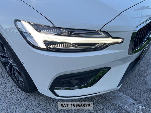 Volvo V60 2025-09 8547014-17
