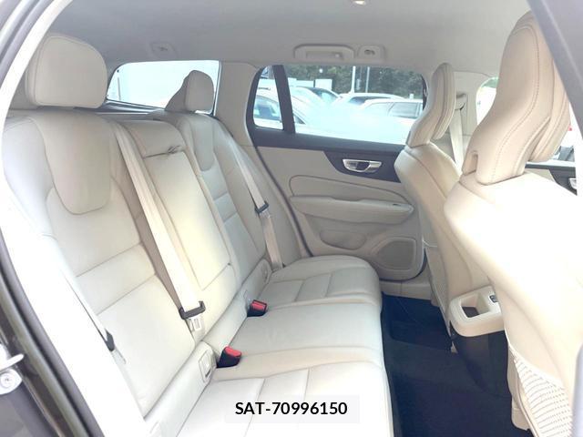 Volvo V60 2023-01 8547225-12