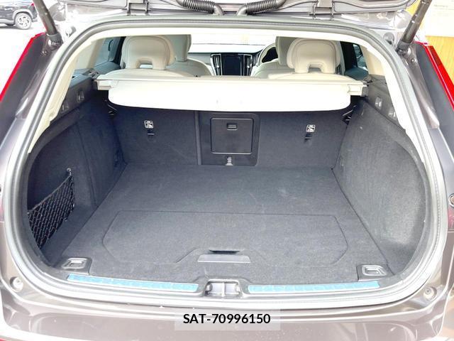 Volvo V60 2023-01 8547225-19
