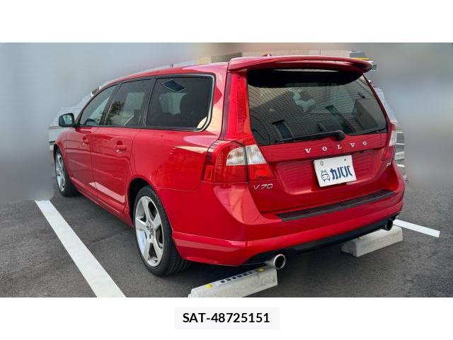 Volvo V70 2010 8548931-12