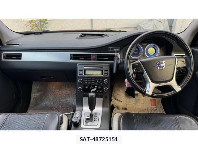 Volvo V70 2010 8548931-4