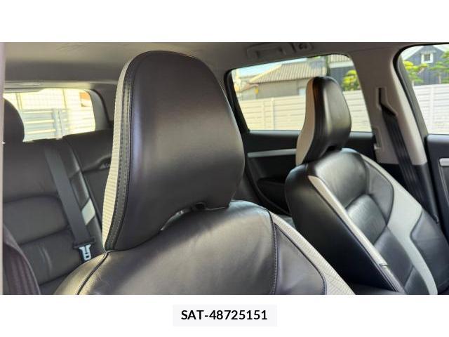 Volvo V70 2010 8548931-5