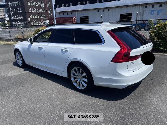 Volvo V90 2019-03 8548624-8