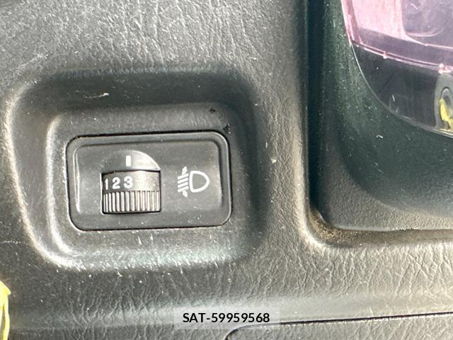 Honda VAMOS HOBIO 2013-07 8548996-4