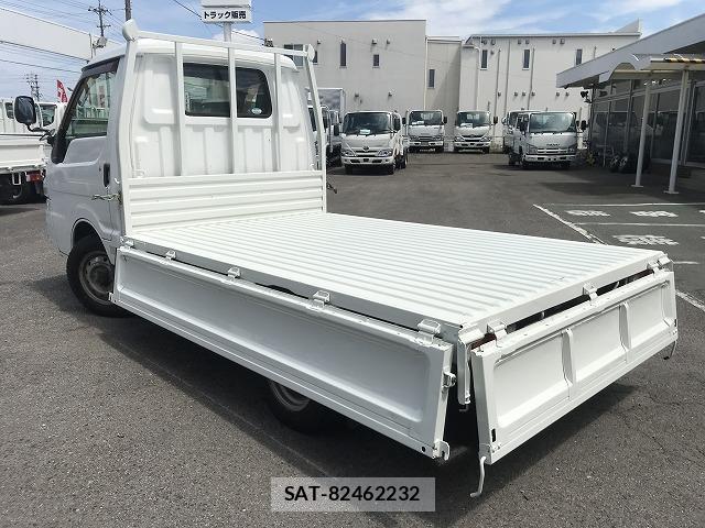 Nissan VANETTE TRUCK 2004-03 8551656-9