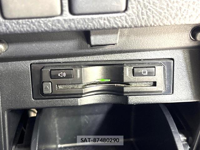 Toyota VELLFIRE 2017-01 8545810-6