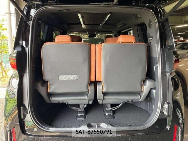 Toyota VELLFIRE 2026-01 8545850-7