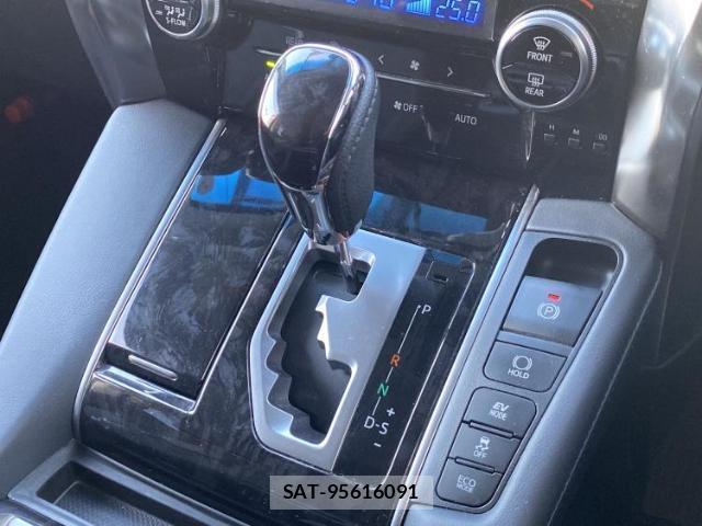 Toyota VELLFIRE 2019-07 8546074-17
