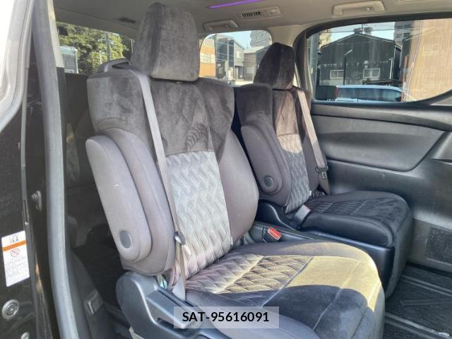 Toyota VELLFIRE 2019-07 8546074-4
