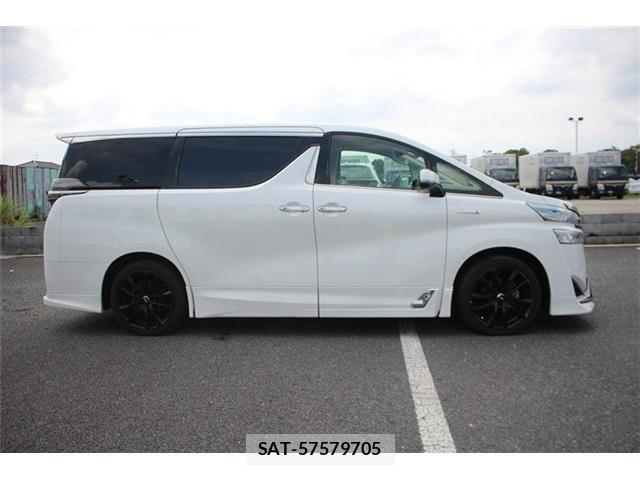 Toyota VELLFIRE 2019-11 8550701-14