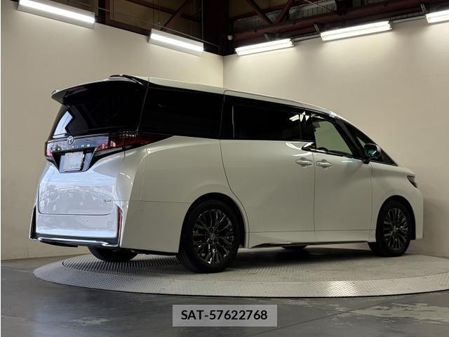 Toyota VELLFIRE 2024-04 8551819-16