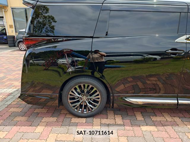 Toyota VELLFIRE 2025-10 8545500-14