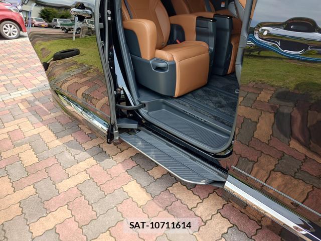 Toyota VELLFIRE 2025-10 8545500-3