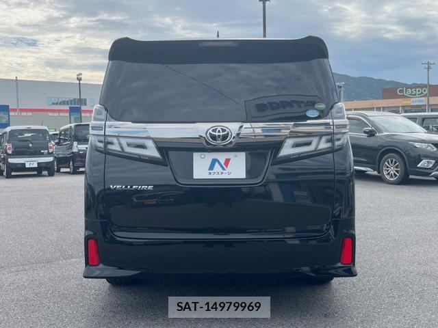 Toyota VELLFIRE 2019-04 8545621-16