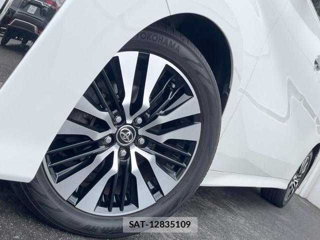 Toyota VELLFIRE 2018-11 8545707-12