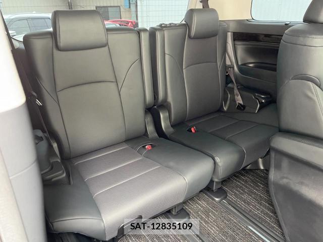 Toyota VELLFIRE 2018-11 8545707-9