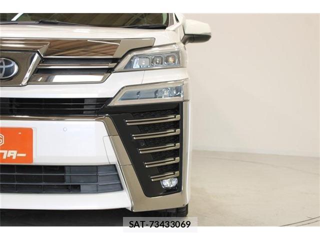 Toyota VELLFIRE 2020-03 8545779-13