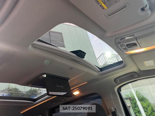 Toyota VELLFIRE 2012-07 8545974-4