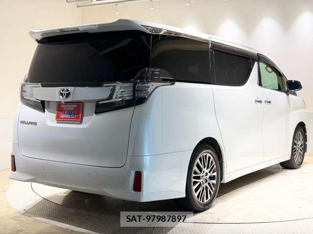 Toyota VELLFIRE 2017-01 8546111-1