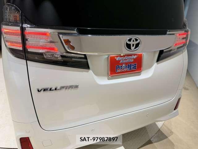 Toyota VELLFIRE 2017-01 8546111-10