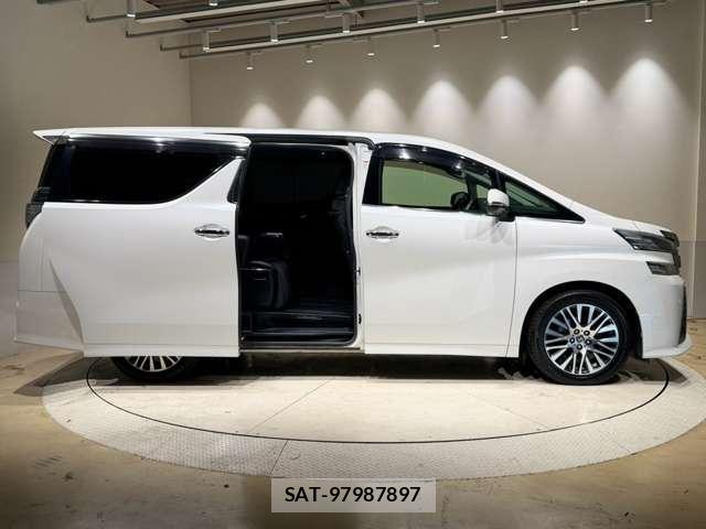 Toyota VELLFIRE 2017-01 8546111-13