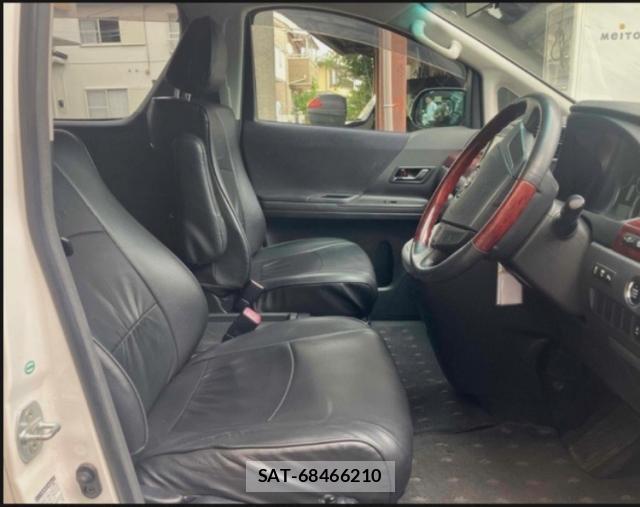 Toyota VELLFIRE 2009-09 8547432-2
