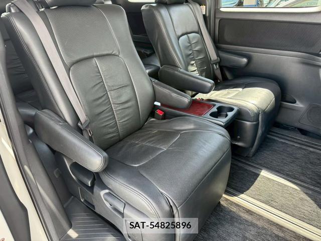 Toyota VELLFIRE 2008-09 8548663-11