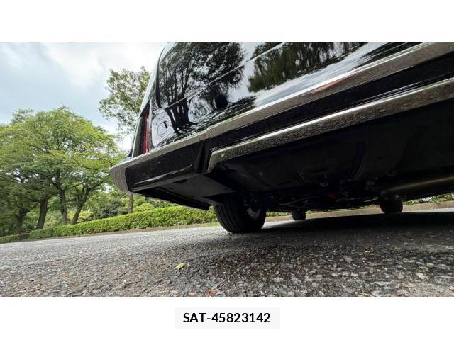 Toyota VELLFIRE 2024-10 8548803-13