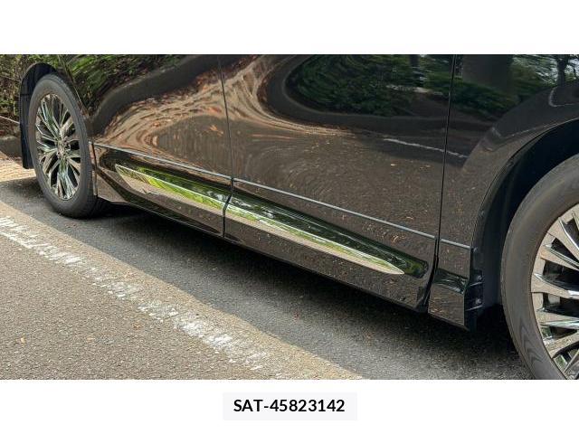 Toyota VELLFIRE 2024-10 8548803-18