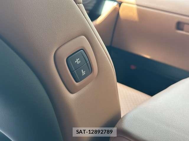 Toyota VELLFIRE 2025-12 8549112-7