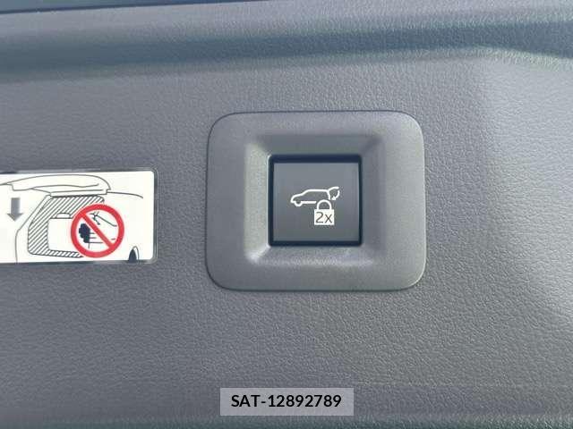 Toyota VELLFIRE 2025-12 8549112-9