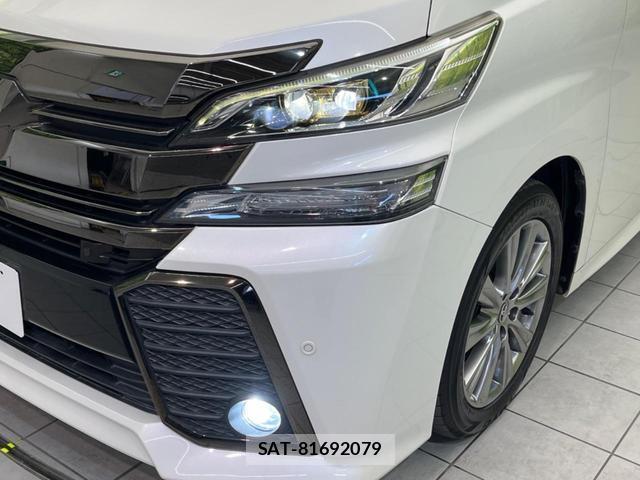 Toyota VELLFIRE 2017-10 8549576-11