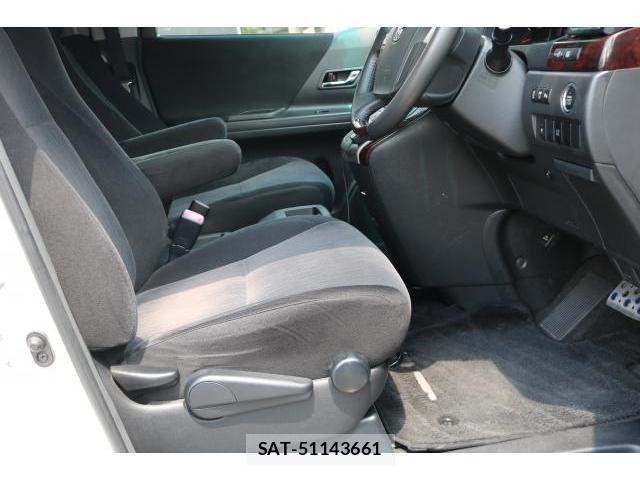 Toyota VELLFIRE 2014-04 8549665-2