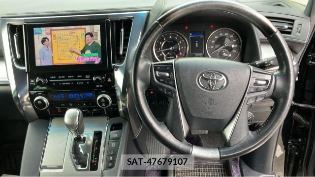 Toyota VELLFIRE 2018-09 8550217-16