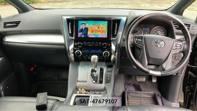 Toyota VELLFIRE 2018-09 8550217-2