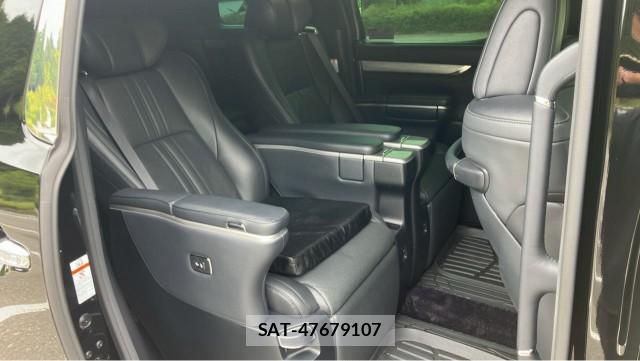 Toyota VELLFIRE 2018-09 8550217-6