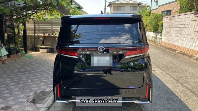 Toyota VELLFIRE 2025-08 8550219-1