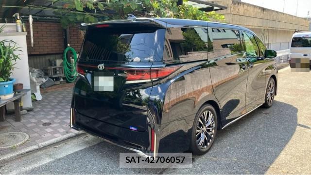 Toyota VELLFIRE 2025-08 8550219-12
