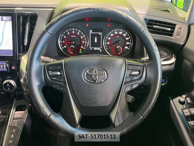 Toyota VELLFIRE 2018-08 8550810-11