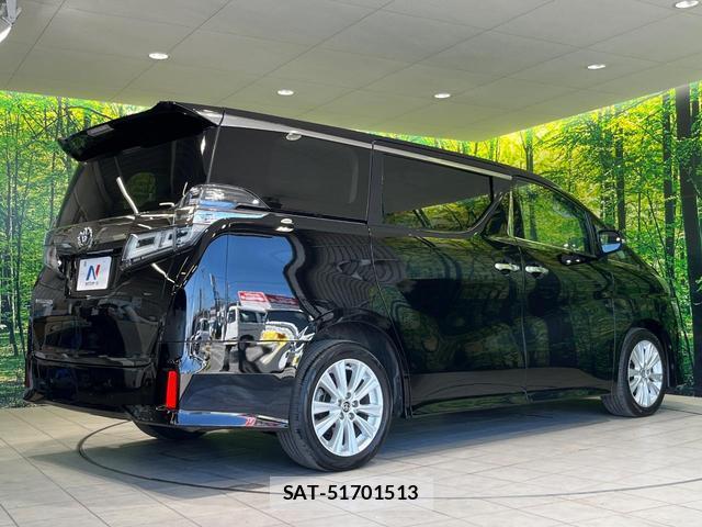Toyota VELLFIRE 2018-08 8550810-17
