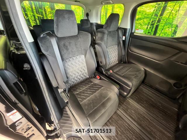Toyota VELLFIRE 2018-08 8550810-8