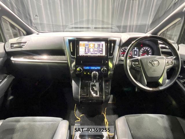 Toyota VELLFIRE 2016-08 8551080-1