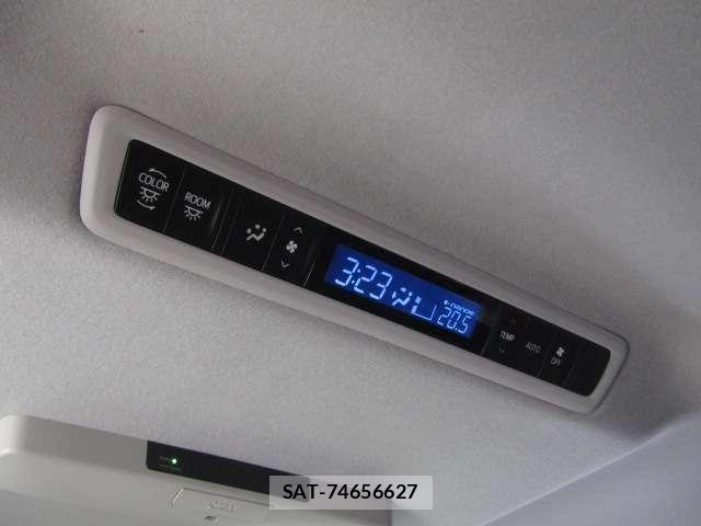 Toyota VELLFIRE 2016-03 8551121-15