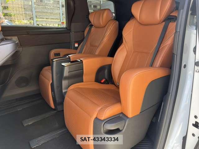 Toyota VELLFIRE 2024-02 8551180-7